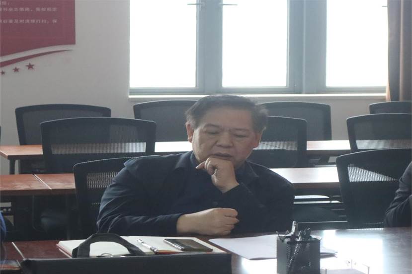 图4:张泓副院长交流发言